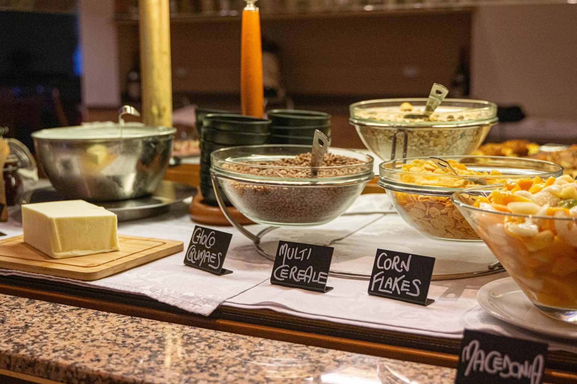 Hotel Bel Sit Comano Terme Ngoại thất bức ảnh