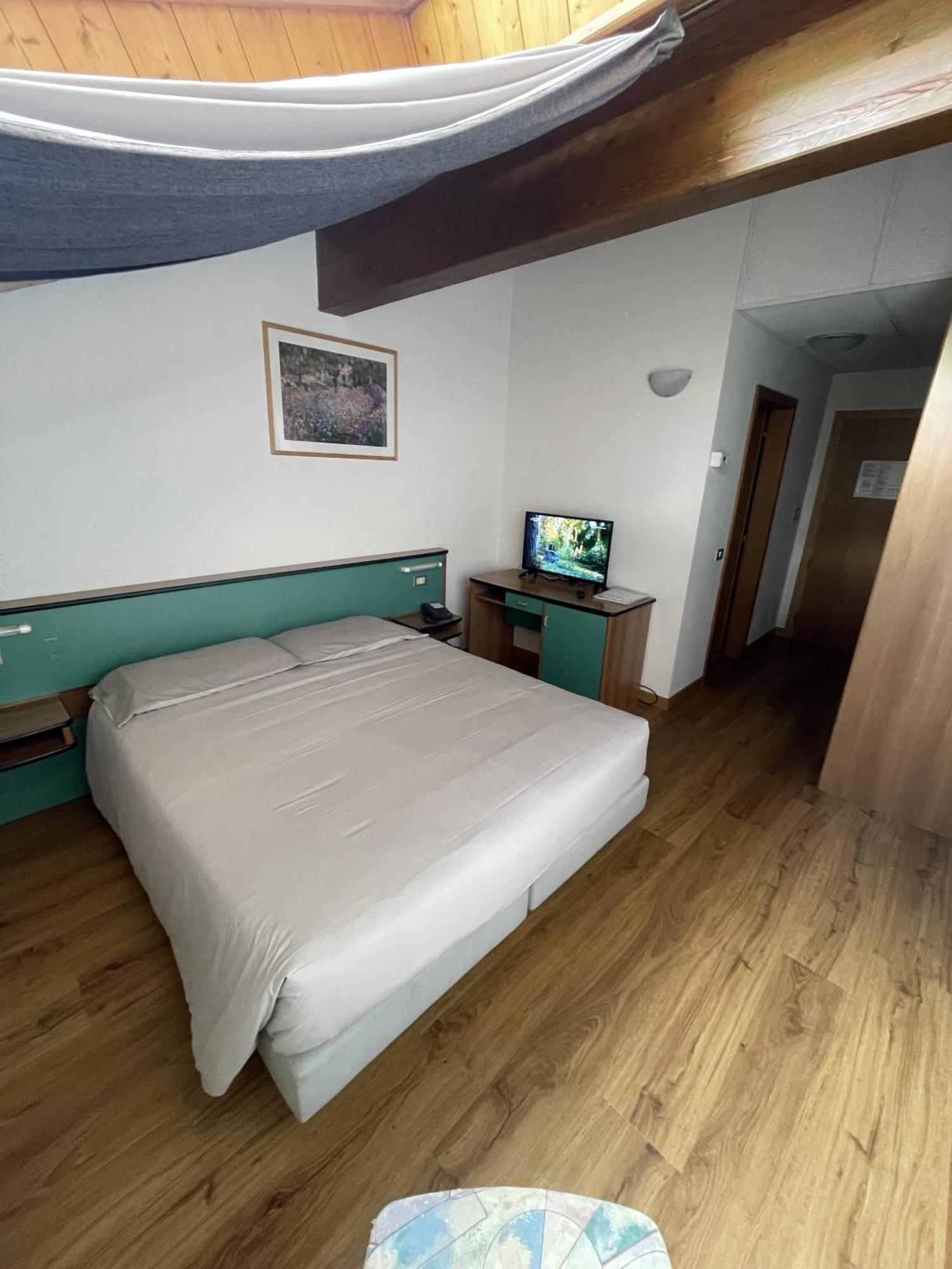 Hotel Bel Sit Comano Terme Ngoại thất bức ảnh